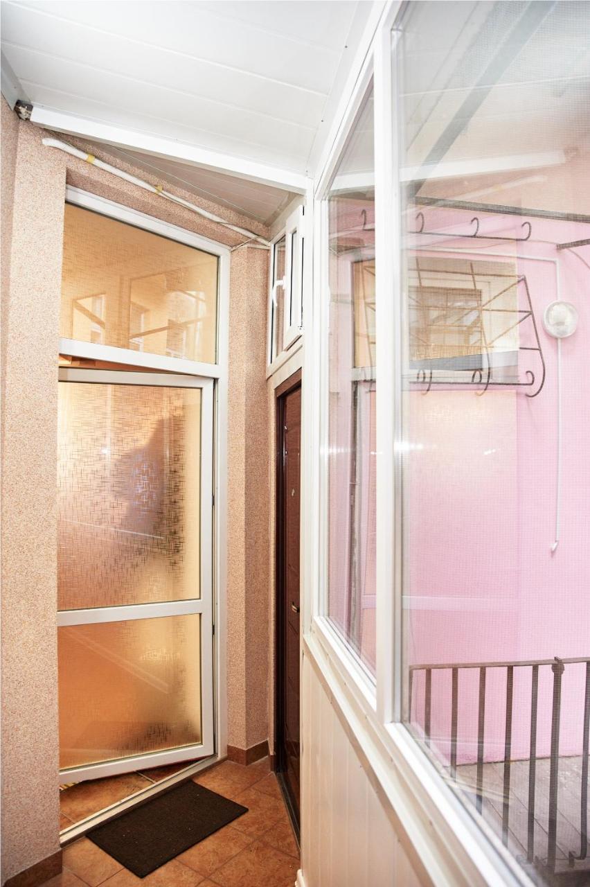 Designer Apartment In The Center Λβιβ Εξωτερικό φωτογραφία