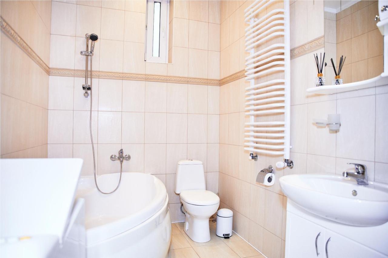 Designer Apartment In The Center Λβιβ Εξωτερικό φωτογραφία