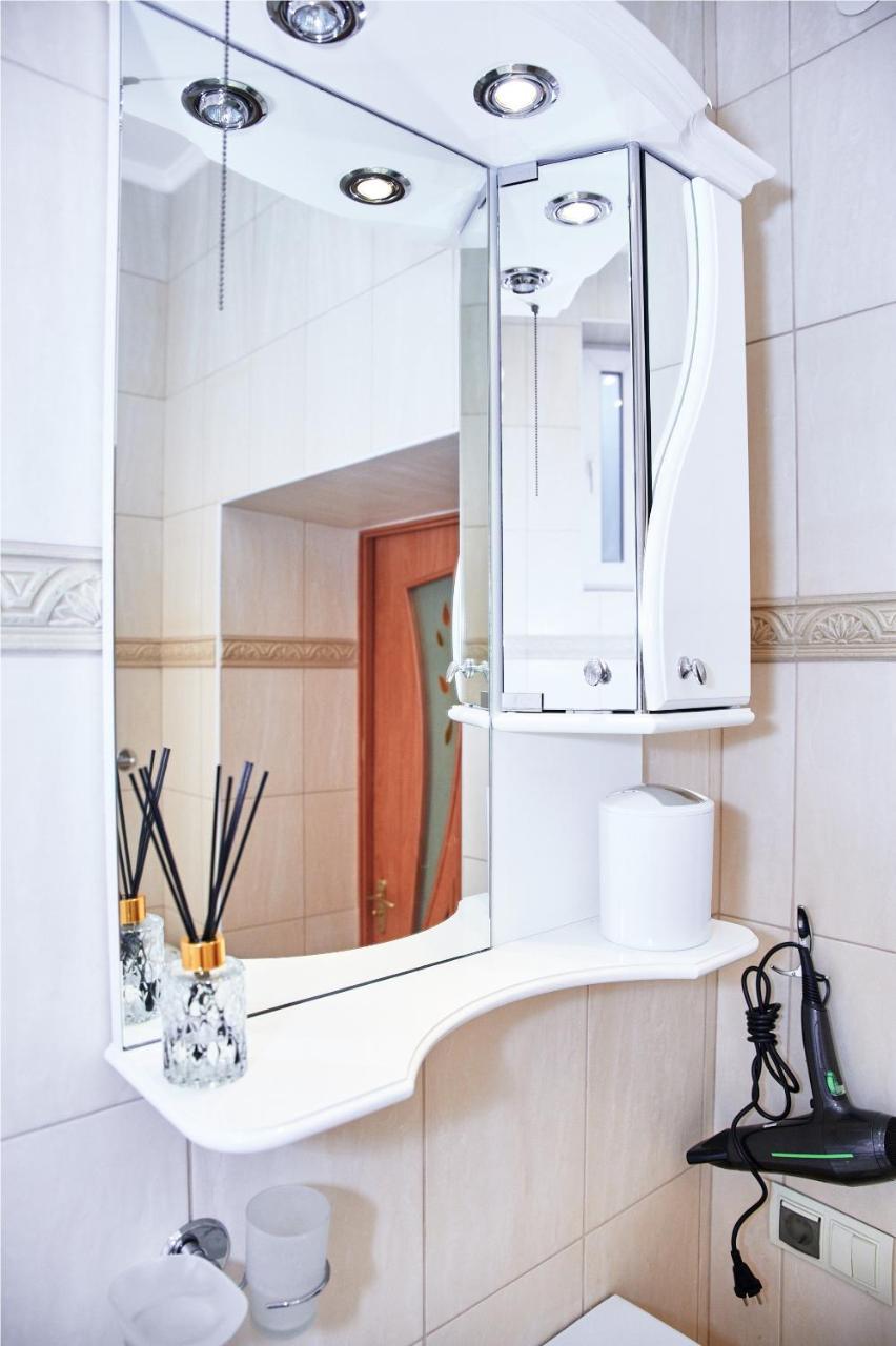 Designer Apartment In The Center Λβιβ Εξωτερικό φωτογραφία